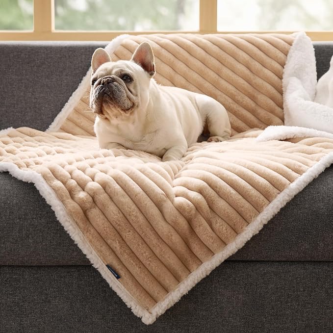 Bedsure ComfyFleece™ Waterproof Dog Blankets - Image 8