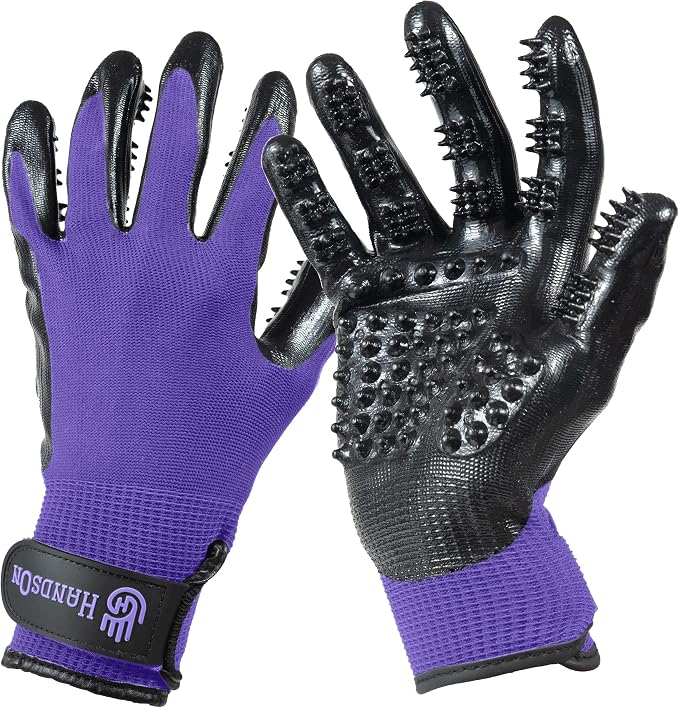 Handson Pet Grooming Gloves by HandsOnPatentedOriginalGroomingBathingGloves